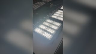 چراغ سیلاب LED 2000W IP66 SMD3030 برای روشنایی استادیوم و محل ساخت و ساز