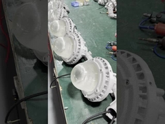 چراغ ضد انفجار LED ترمینال بندرگاه پمپ بنزین آلومینیومی شیشه سکوریت IP65