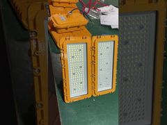 چراغ ضد انفجار ضد آب روشنایی مناطق خطرناک با درجه بالا 50 وات 100 وات 150 وات 200 وات