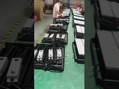 روشنایی زمین های تنیس ضد آب   چراغ سیلابی ماژولار LED فضای باز Ip66