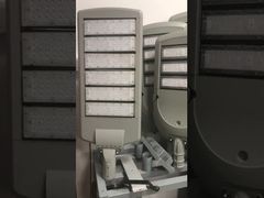 چراغ های سیل استادیومی LED ضد آب 2000 وات، پروژکتورهای Arena با تراشه Cree