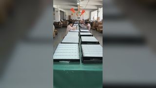 چراغ فضای باز خورشیدی سنسور کنترل از راه دور IP65 ضد آب سیل آسا