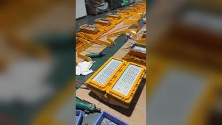 نورپردازی ضد انفجار LED صنعتی IP65 در فضای باز با محفظه آلیاژ آلومینیوم را معرفی کنید