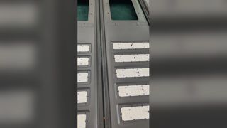 تماشا کنید: چراغ های خیابان LED SMD2835 / 3030 IP66 دارای رتبه بندی برای باغ ها و ویترین جاده ها