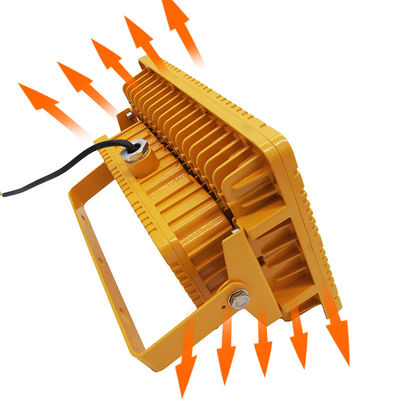 چراغ پرنور 180 وات ضد انفجار با درجه حفاظت IP66 و ساختار آلیاژ آلومینیوم برای مکان های خطرناک