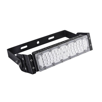 چراغ سیلاب ماژولار LED با قابلیت تنظیم نور، ضد آب IP66 و روشنایی بالا برای کاربردهای بیرونی