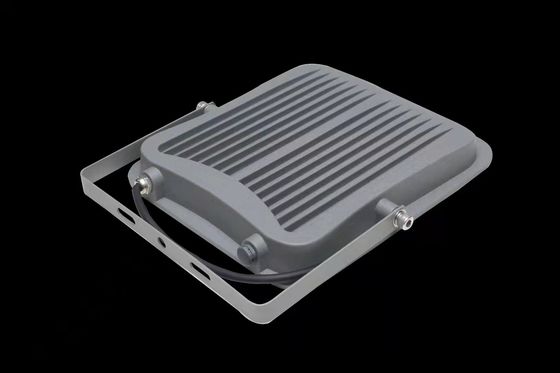 چراغ سیلاب LED سفارشی 600 وات 100lm/W دارای گواهینامه ATEX برای روشنایی استادیوم و ورزشگاه