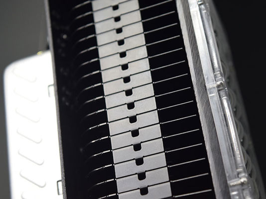 چراغ رشد LED طیف کامل 50 وات برای گیاهان آپارتمانی با ولتاژ AC85-265V