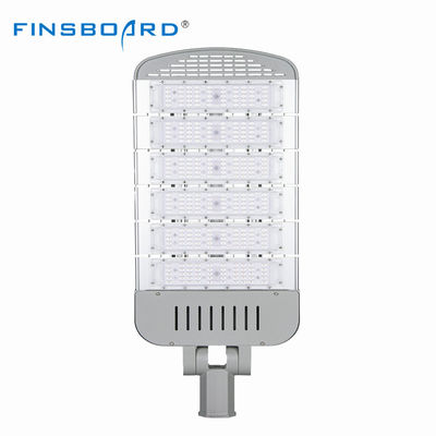 چراغ خیابانی LED ضدآب IP65 با SMD3030 و راندمان 130-140lm/w برای روشنایی فضای باز و بزرگراه