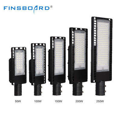 50w-250w انرژی کارآمد چراغ خیابان LED ضد آب در فضای باز 3000K تا 6500K