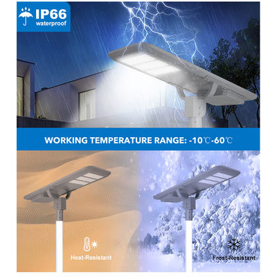چراغ های جاده ای در فضای باز Ip66 آبپاشه StreetLight 400w 600w 800w 1000w 1200w یکپارچه همه در یک LED چراغ های خیابان خورشیدی