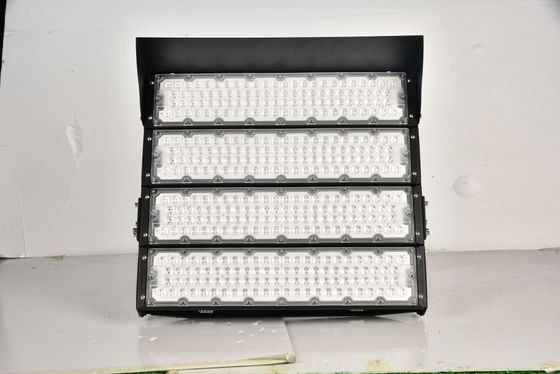 چراغ دکل بلند LED ضدآب IP65 با طول عمر 50,000 ساعت و زاویه پرتو قابل تنظیم برای استادیوم‌ها