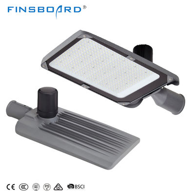 چراغ خیابانی LED با محفظه آلومینیومی ضد آب IP66 با راندمان 130-140lm/w برای روشنایی بزرگراه